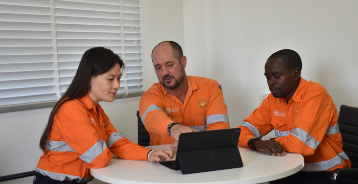 员工是企业最大的财富和资源